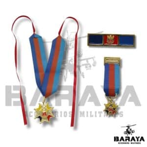 Medalla al Servicio Distinguido a las Fuerzas Militares
