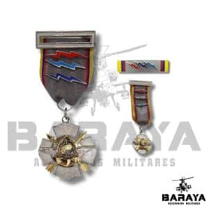 Medalla Cruz de Plata caja completa