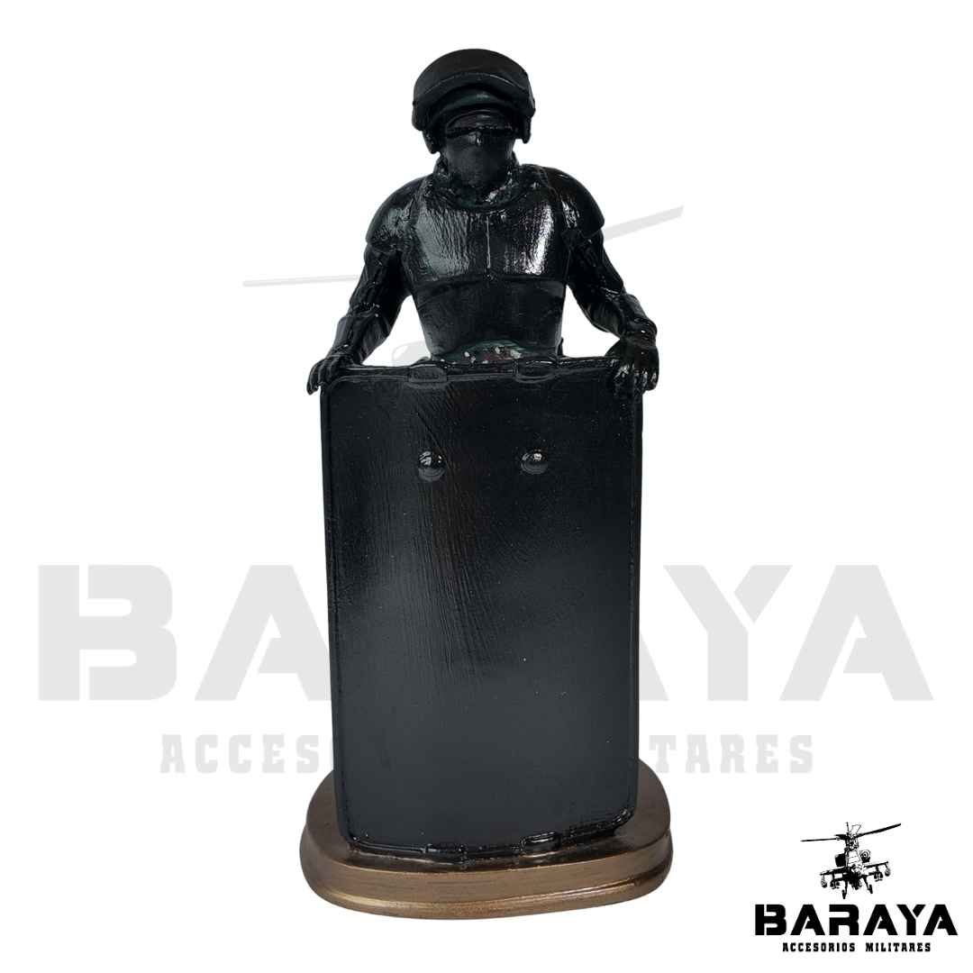 Figura Militar del ESMAD (Escuadrón Móvil Antidisturbios) UNDMO